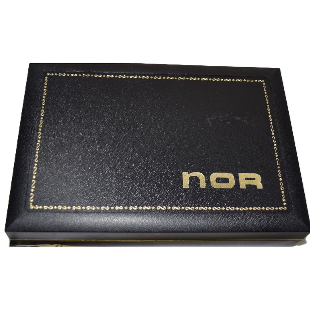 Northbrook Windsor Playing Cards Double Deck Black Gold‎ Case Plastic EUC